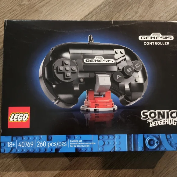 LEGO SEGA Genesis Controller Set - Black and Red - Picture 2 of 3